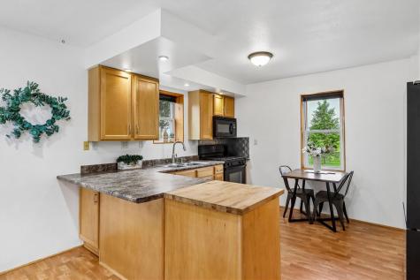 709 12th Avenue High Amana IA 52203