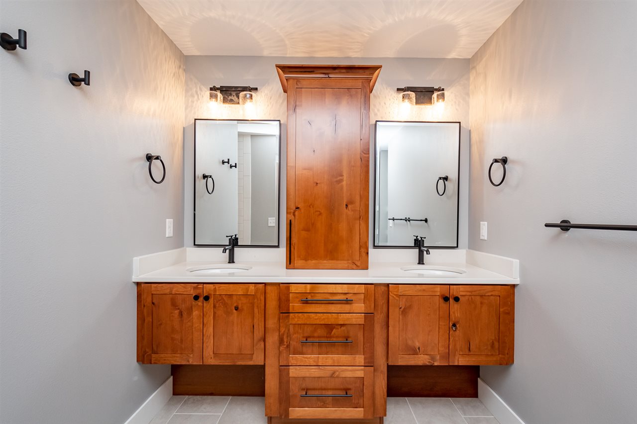 3061 Ridgeview Circle Coralville IA 52241