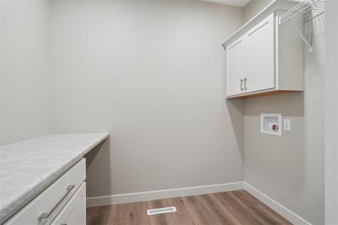 1537 Deerfield Drive Fairfax IA 52228