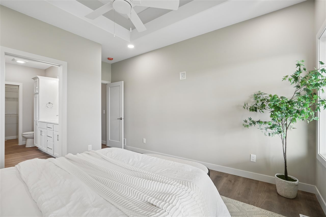 1537 Deerfield Drive Fairfax IA 52228