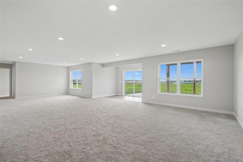 1537 Deerfield Drive Fairfax IA 52228