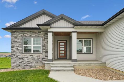 1537 Deerfield Drive Fairfax IA 52228