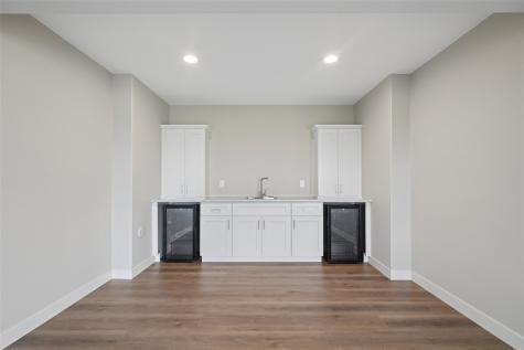 1537 Deerfield Drive Fairfax IA 52228