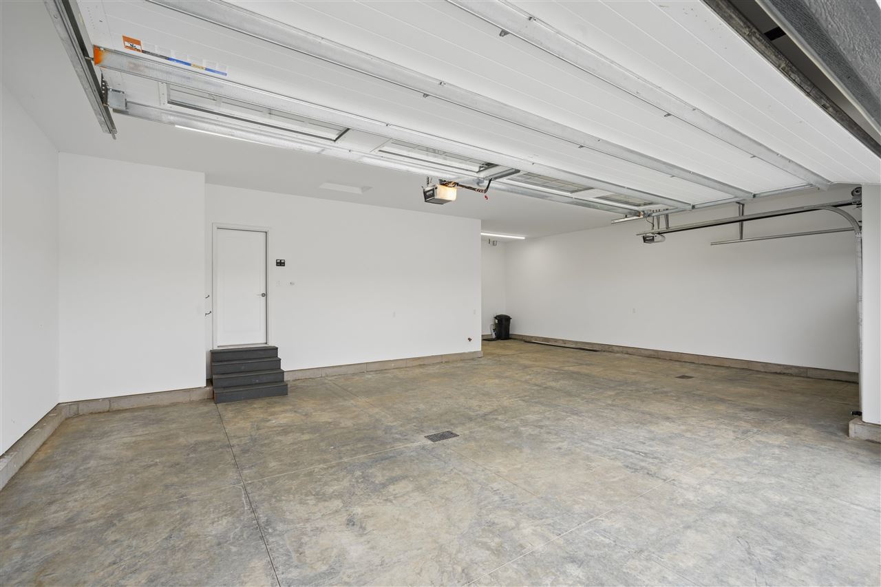 1537 Deerfield Drive Fairfax IA 52228