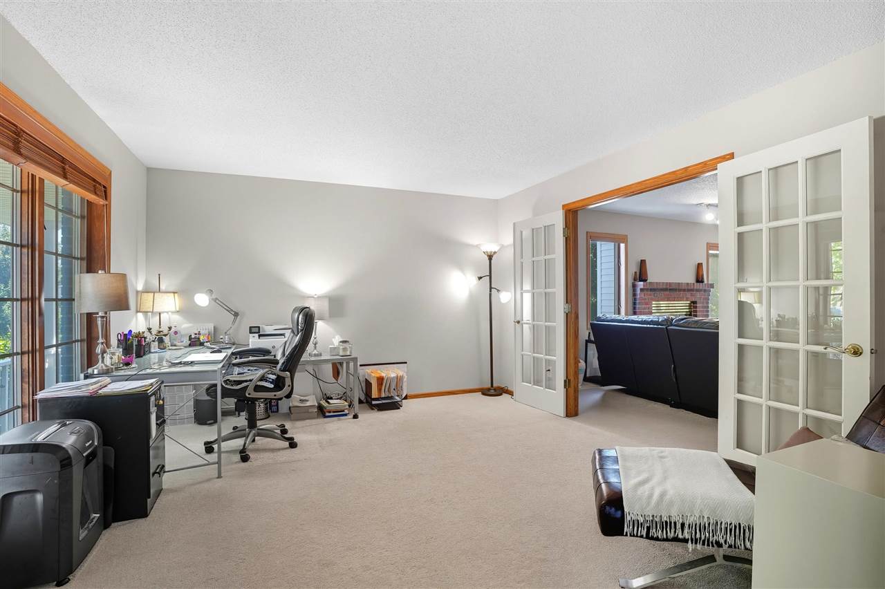 1135 Hampton Court Iowa City IA 52240