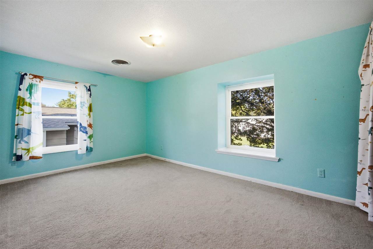 3029 Cornell Avenue Iowa City IA 52245