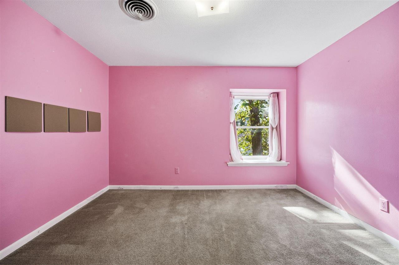 3029 Cornell Avenue Iowa City IA 52245