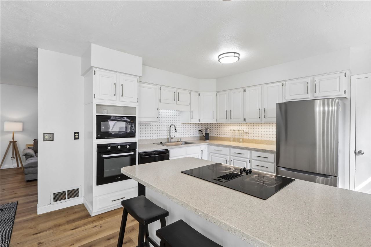 1007 19th Avenue Coralville IA 52241