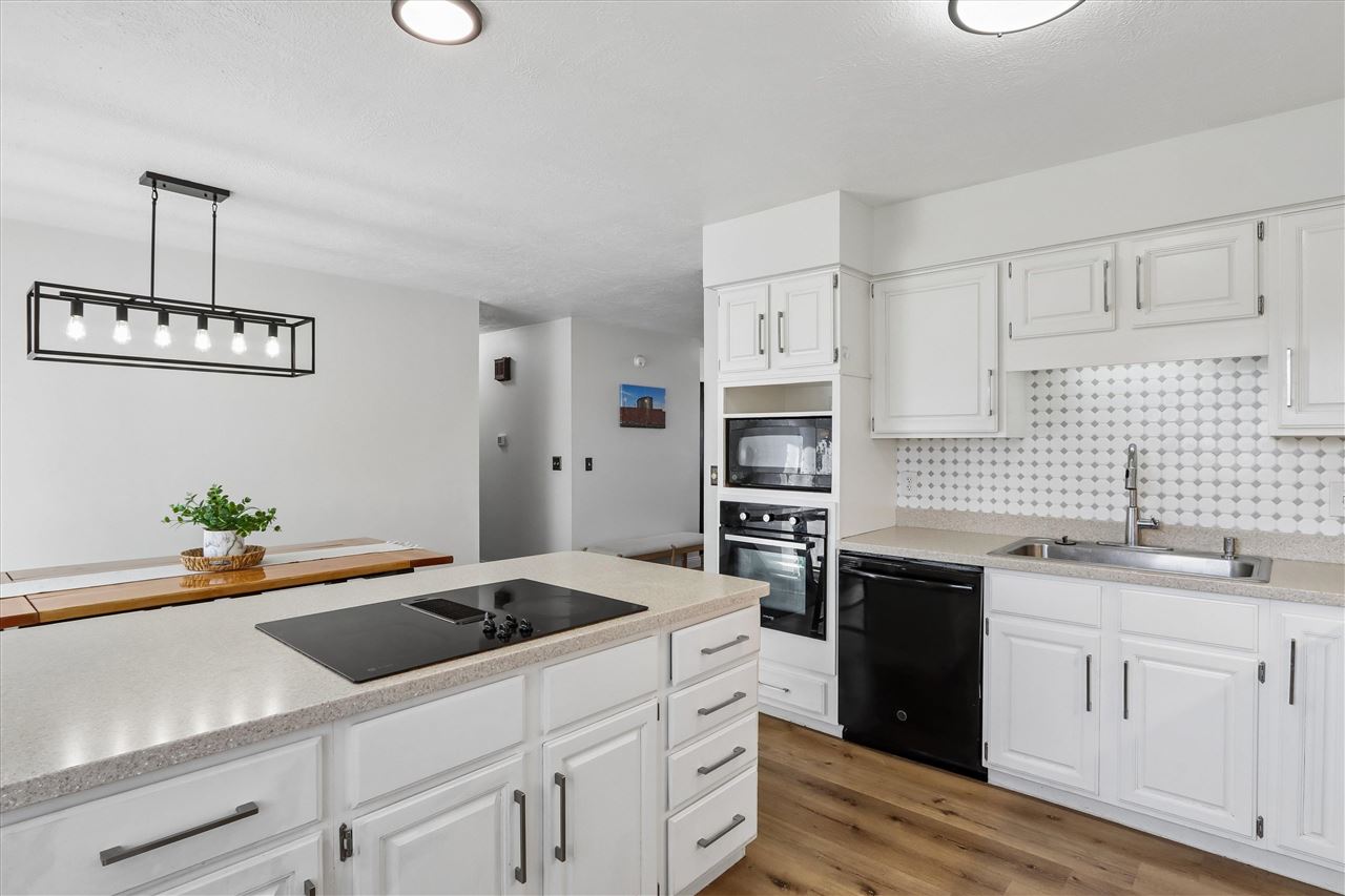 1007 19th Avenue Coralville IA 52241