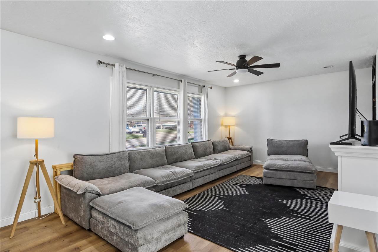 1007 19th Avenue Coralville IA 52241