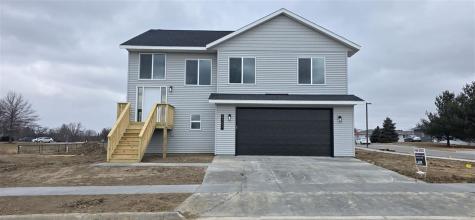 1420 Duncan Drive Muscatine IA 52761