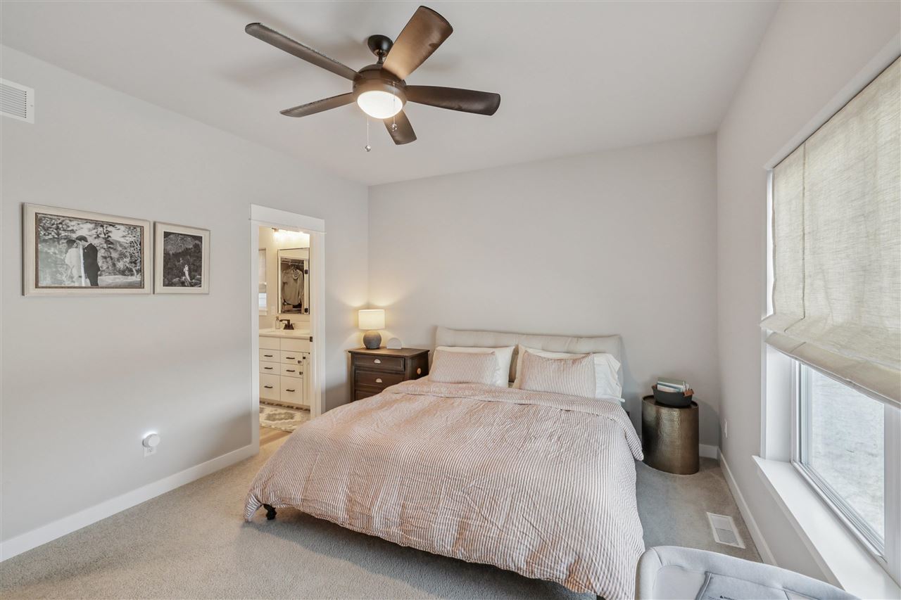 1310 E Gable Way Tiffin IA 52340