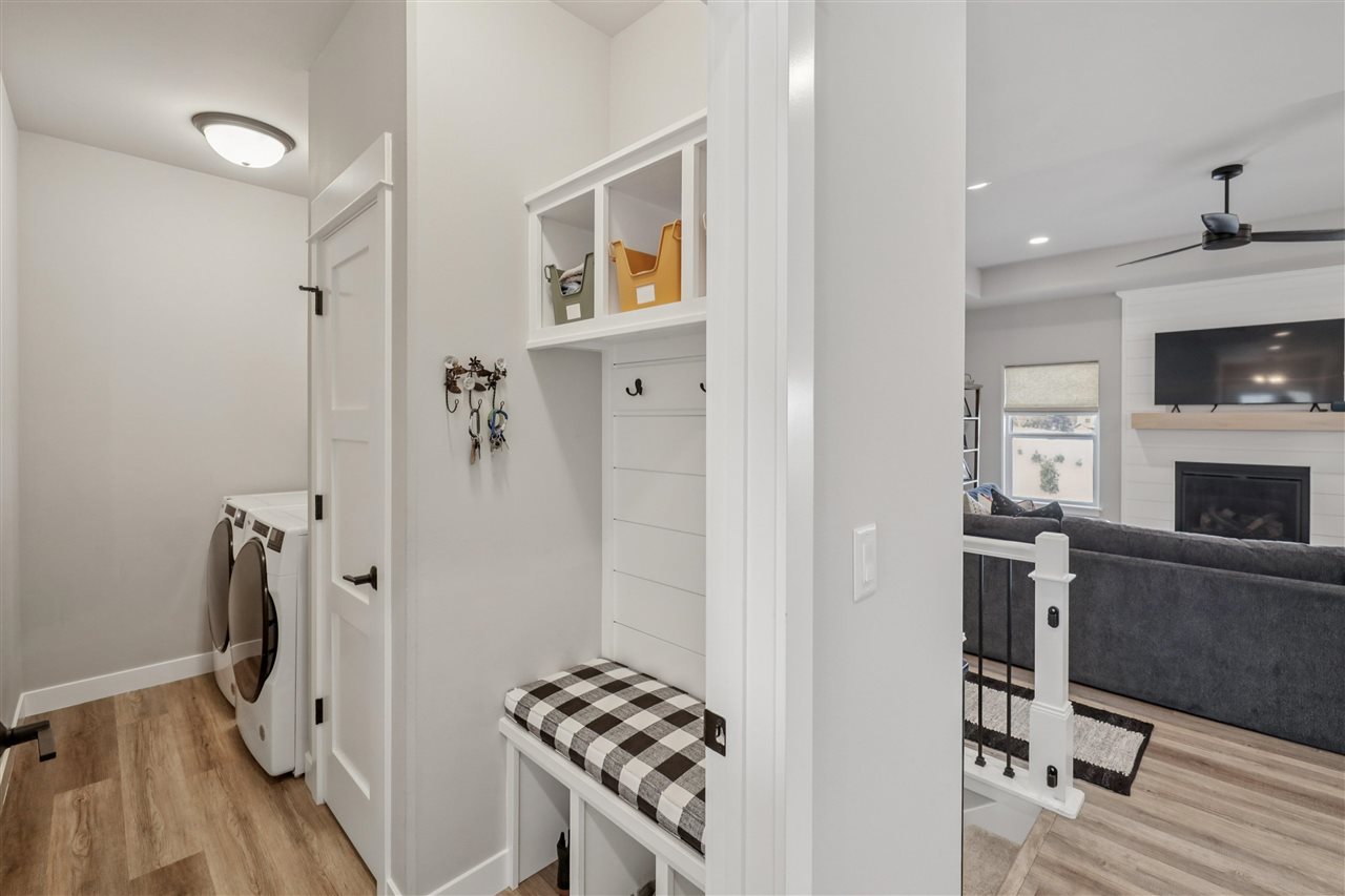 1310 E Gable Way Tiffin IA 52340