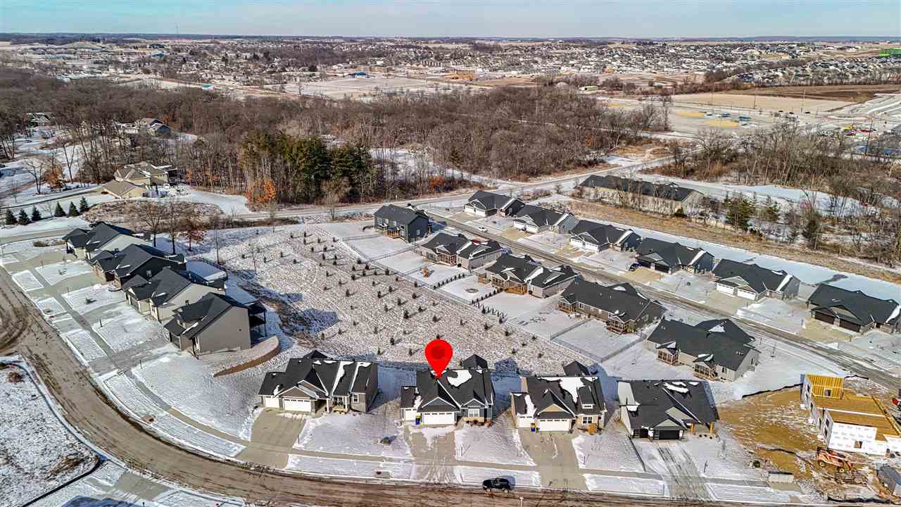 1310 E Gable Way Tiffin IA 52340