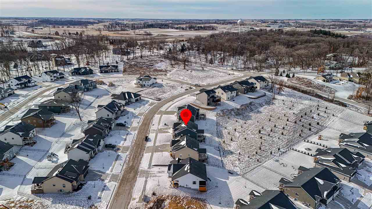 1310 E Gable Way Tiffin IA 52340
