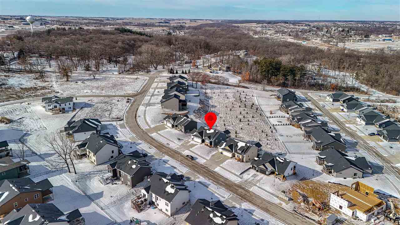 1310 E Gable Way Tiffin IA 52340