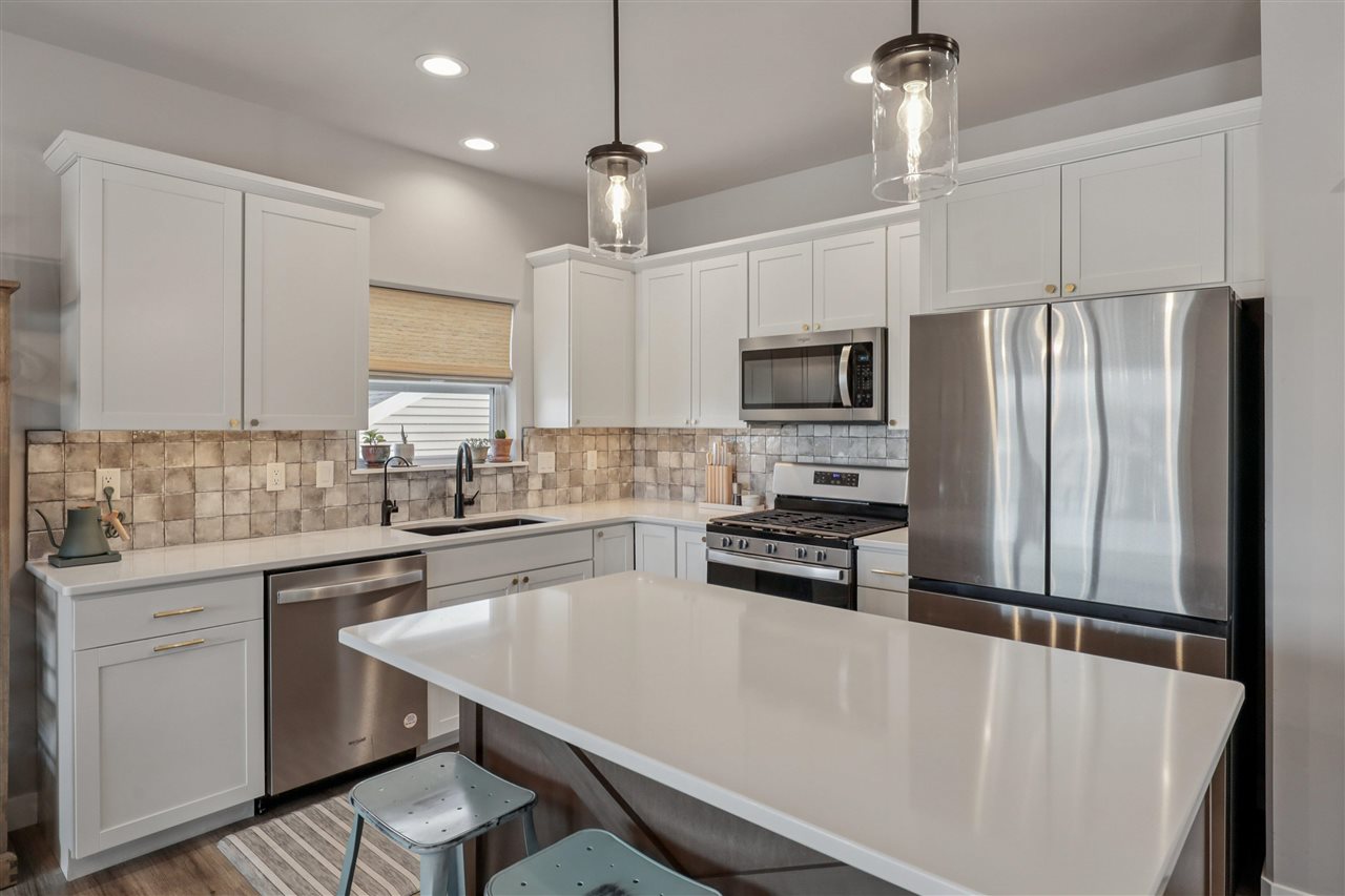 1310 E Gable Way Tiffin IA 52340