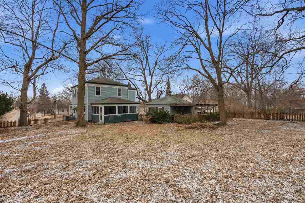 920 Ginter Avenue Iowa City IA 52240