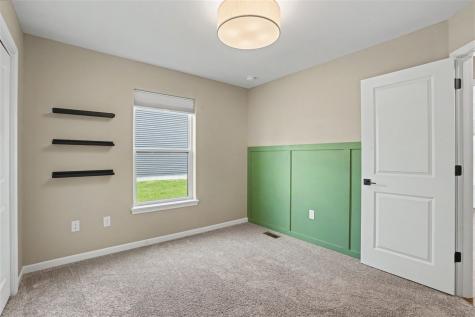 565 Dakota Avenue Tiffin IA 52340
