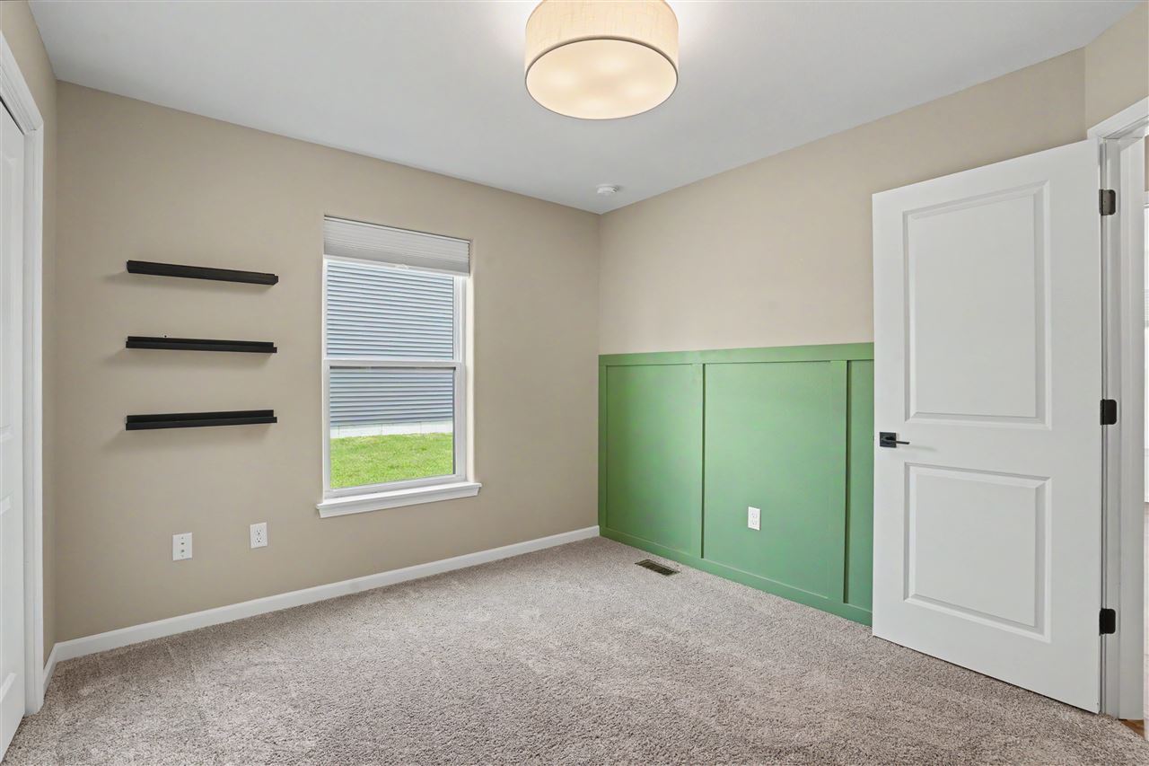 565 Dakota Avenue Tiffin IA 52340