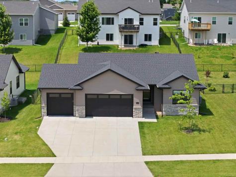 565 Dakota Avenue Tiffin IA 52340