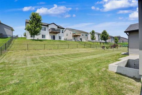 565 Dakota Avenue Tiffin IA 52340