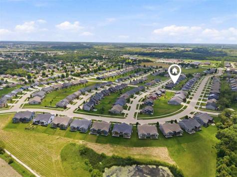 565 Dakota Avenue Tiffin IA 52340