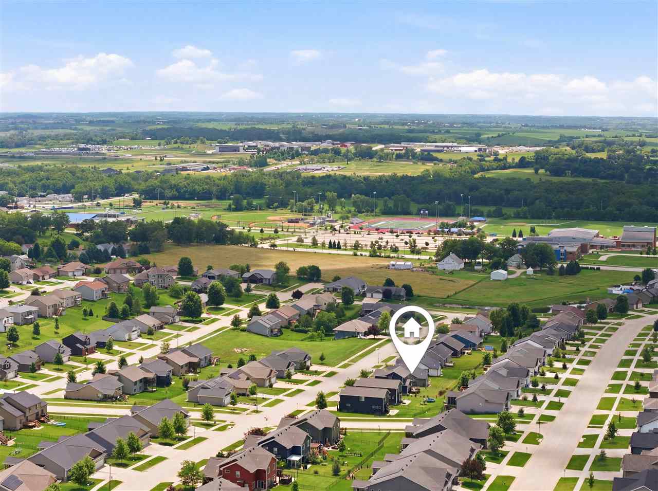 565 Dakota Avenue Tiffin IA 52340