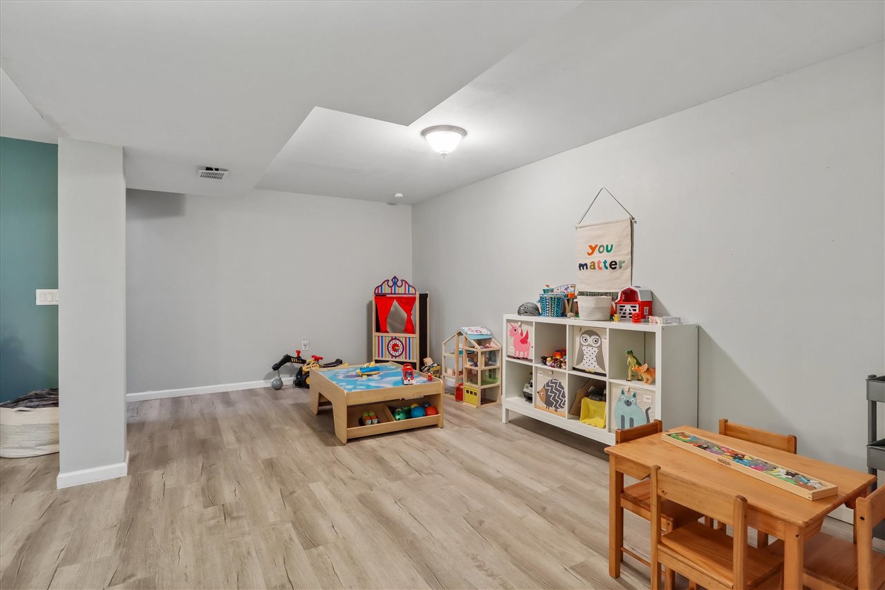 1702 13th Street Coralville IA 52241