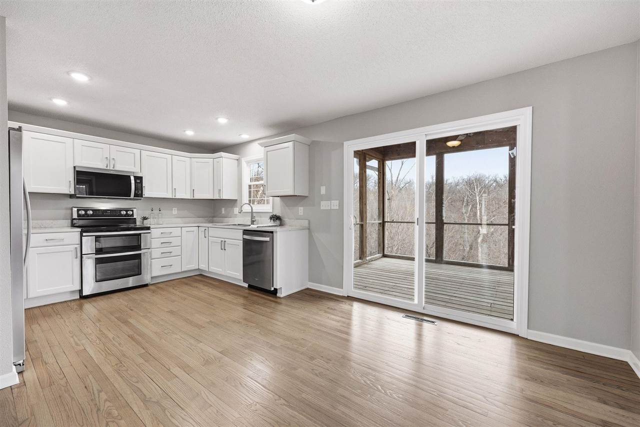 3310 Riverside Drive NE Cedar Rapids IA 52411