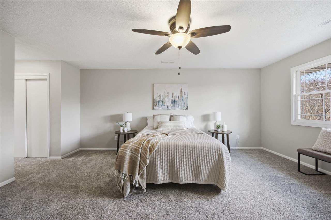 3310 Riverside Drive NE Cedar Rapids IA 52411