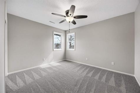 3310 Riverside Drive NE Cedar Rapids IA 52411