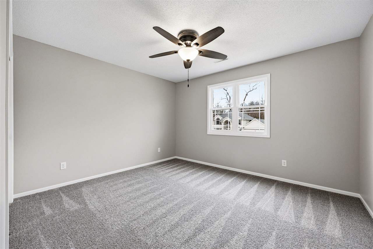 3310 Riverside Drive NE Cedar Rapids IA 52411