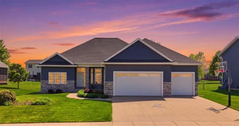 850 Fox Valley Drive North Liberty IA 52317