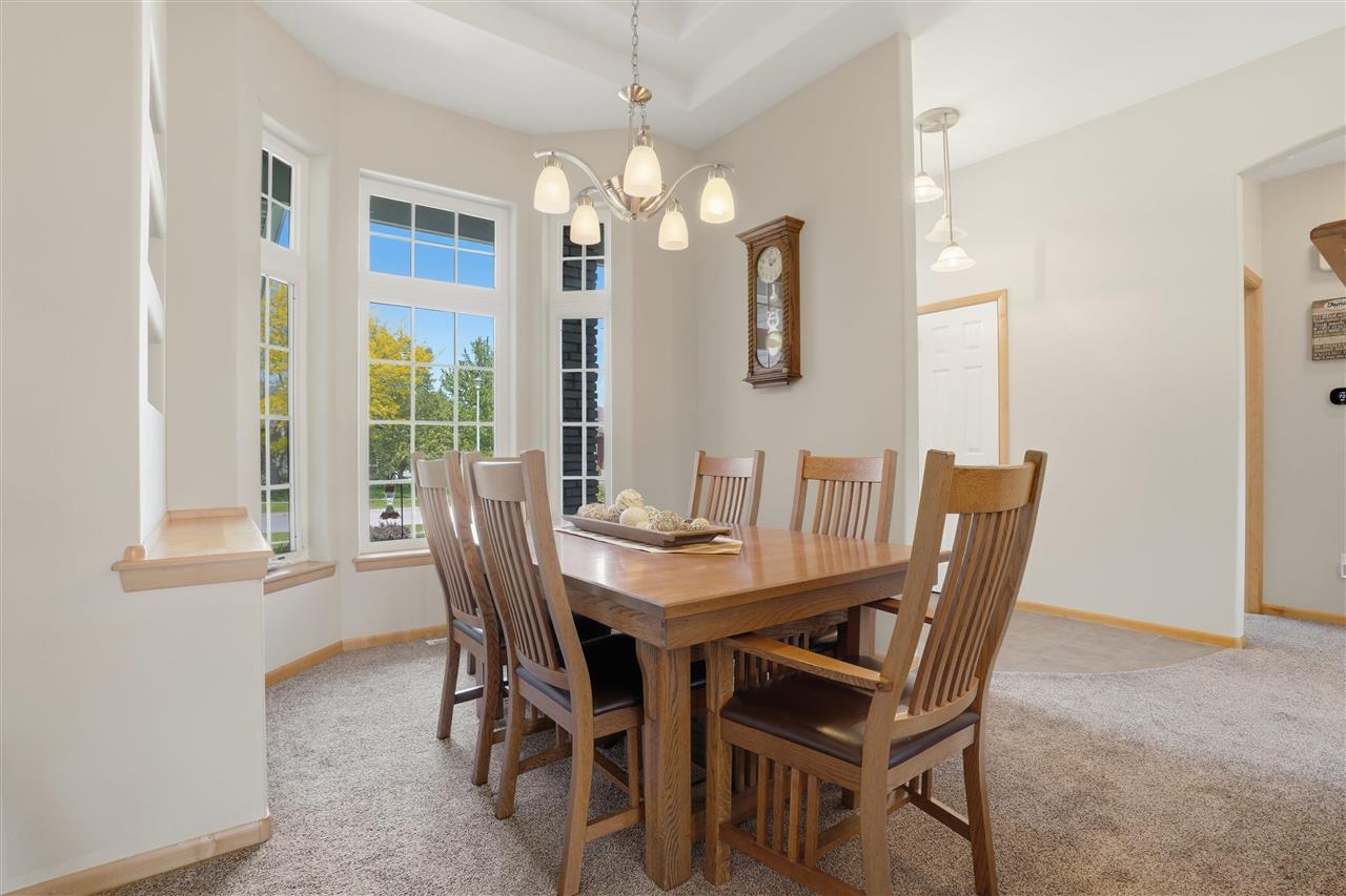 850 Fox Valley Drive North Liberty IA 52317