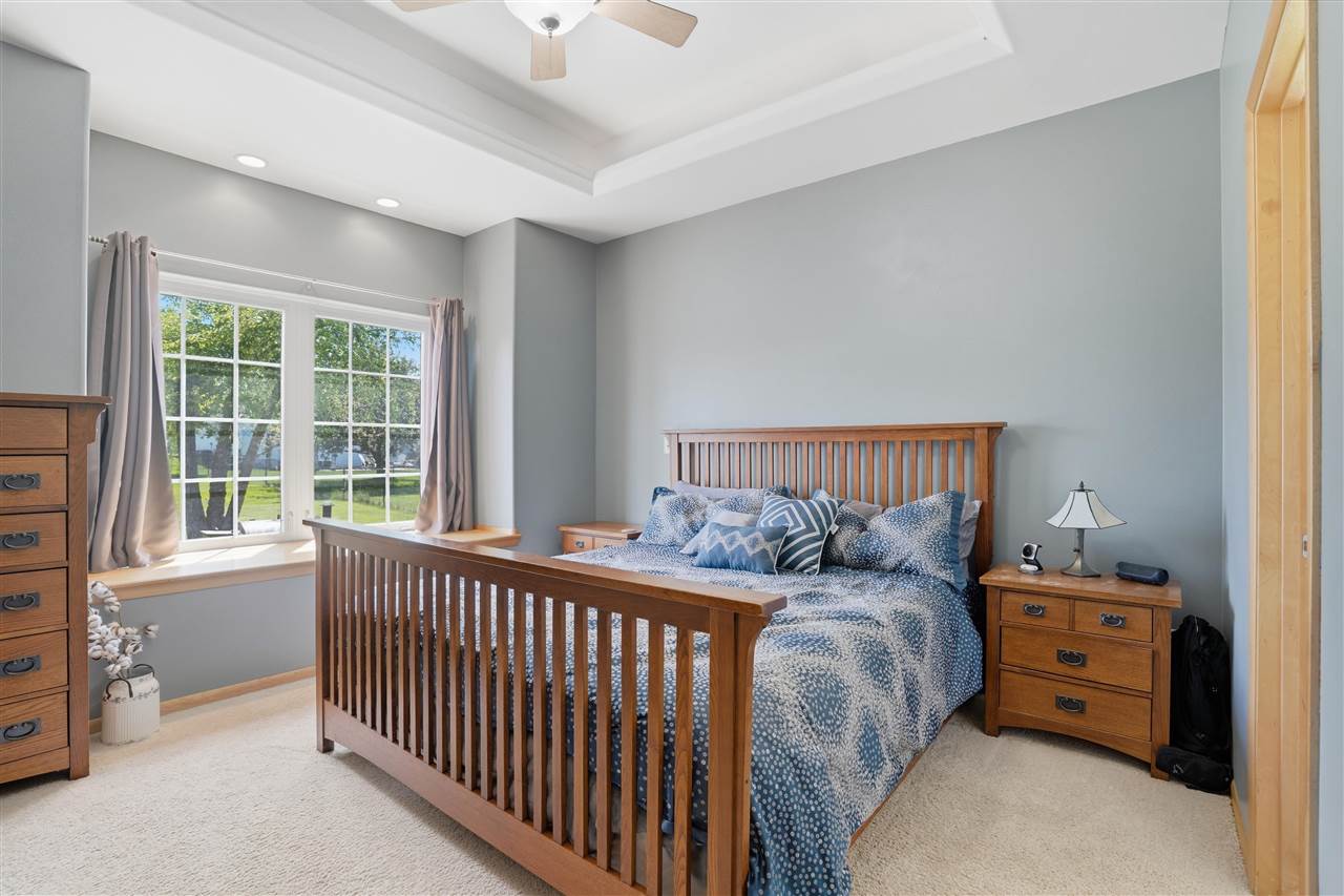 850 Fox Valley Drive North Liberty IA 52317