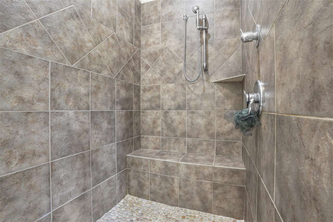 850 Fox Valley Drive North Liberty IA 52317