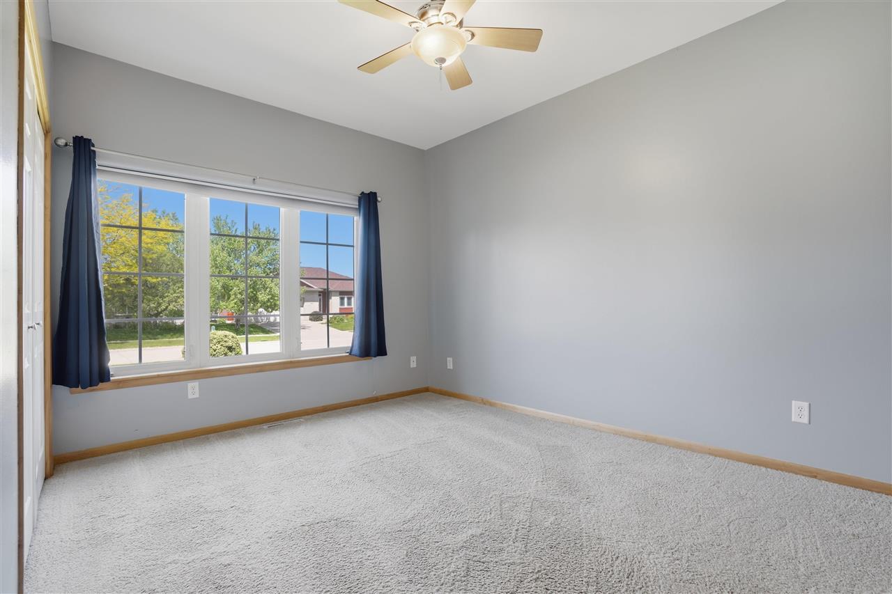 850 Fox Valley Drive North Liberty IA 52317