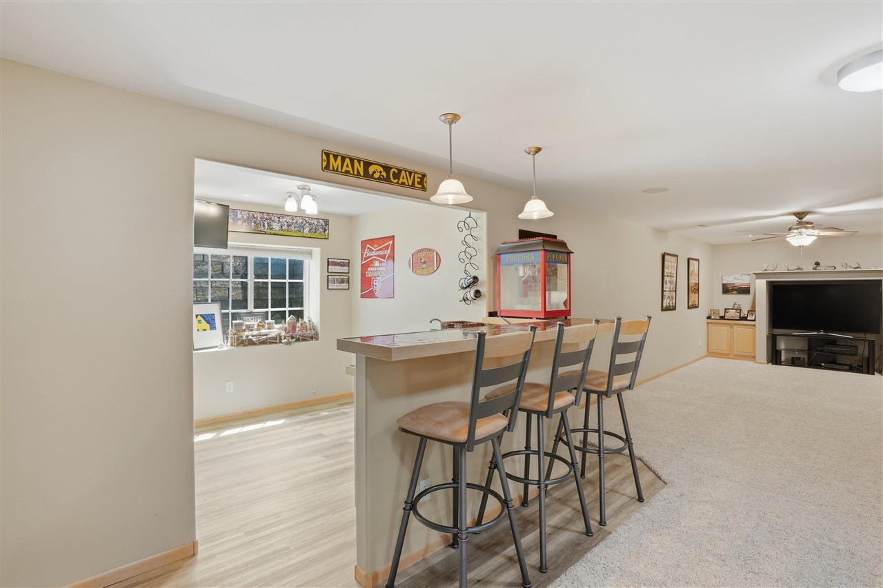 850 Fox Valley Drive North Liberty IA 52317
