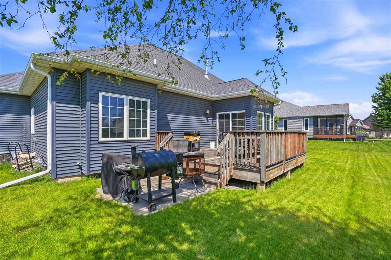 850 Fox Valley Drive North Liberty IA 52317