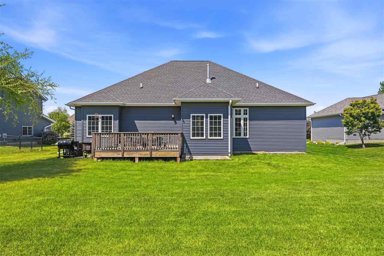 850 Fox Valley Drive North Liberty IA 52317