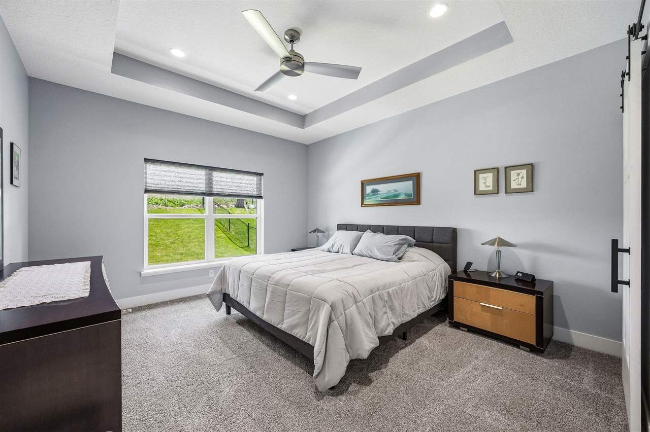 3040 Sunflower Street Ely IA 52227
