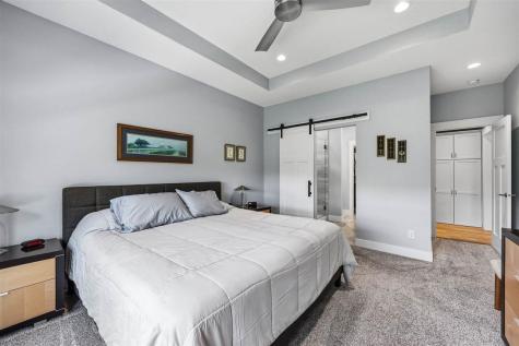 3040 Sunflower Street Ely IA 52227