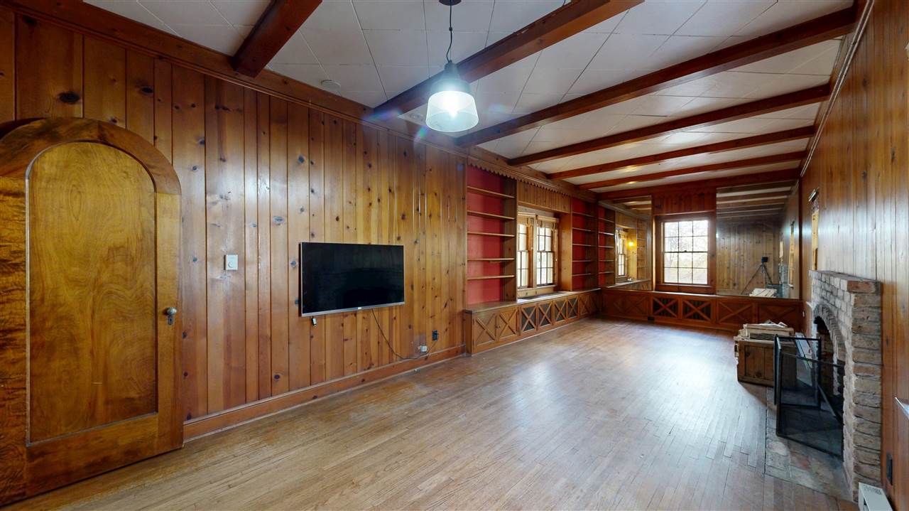 1675 Ridge Road Iowa City IA 52245