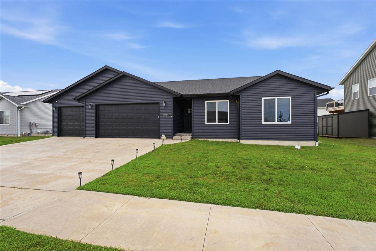 1005 S 12th Avenue Washington IA 52353