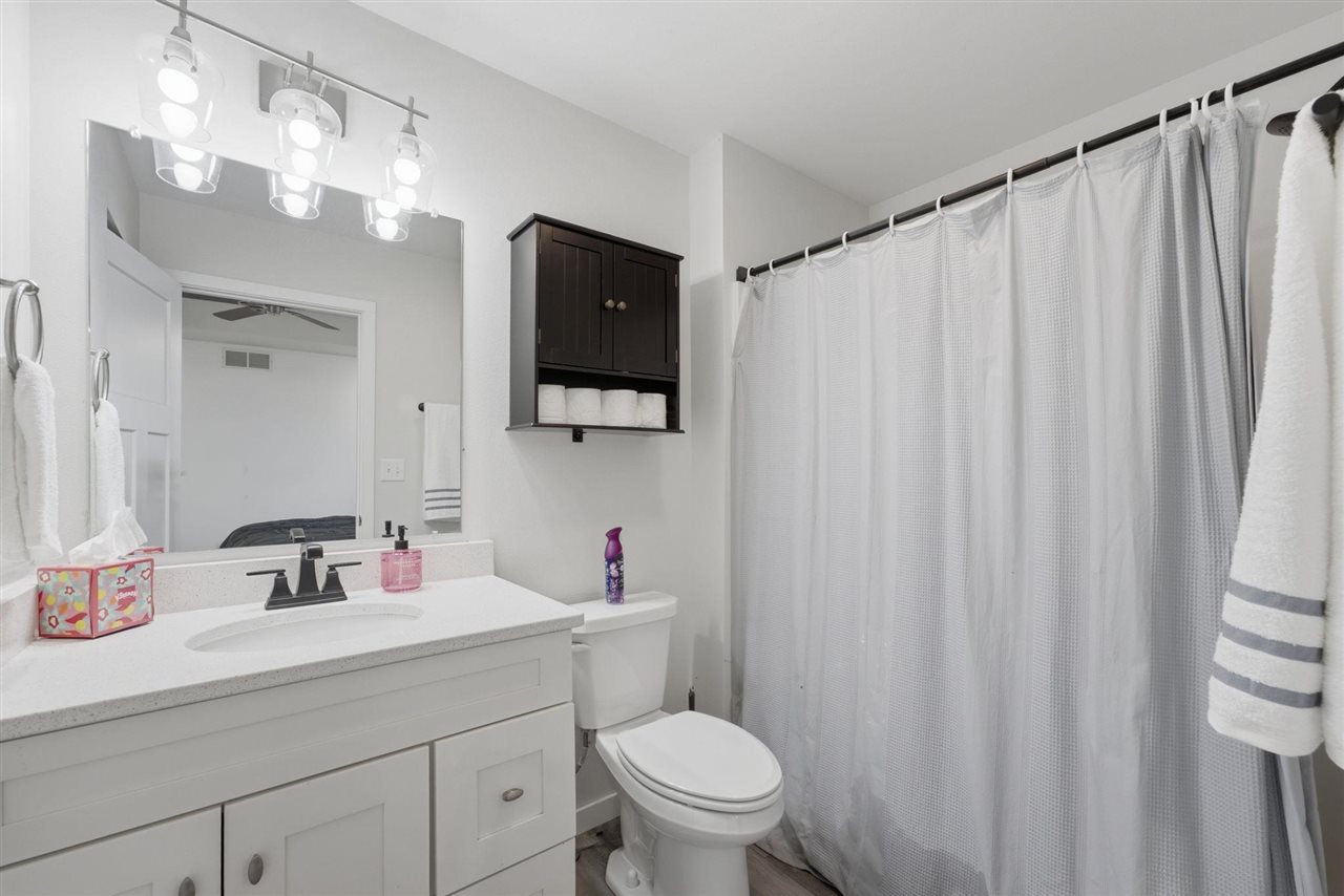 1005 S 12th Avenue Washington IA 52353