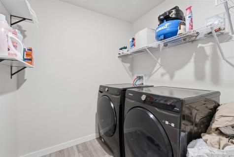 1005 S 12th Avenue Washington IA 52353