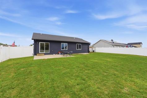 1005 S 12th Avenue Washington IA 52353
