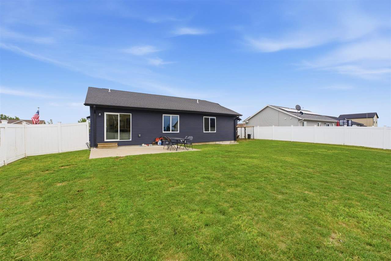 1005 S 12th Avenue Washington IA 52353