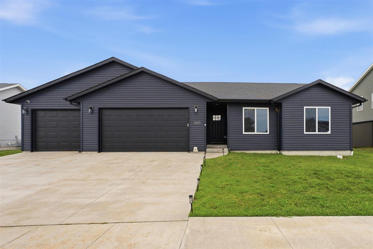 1005 S 12th Avenue Washington IA 52353